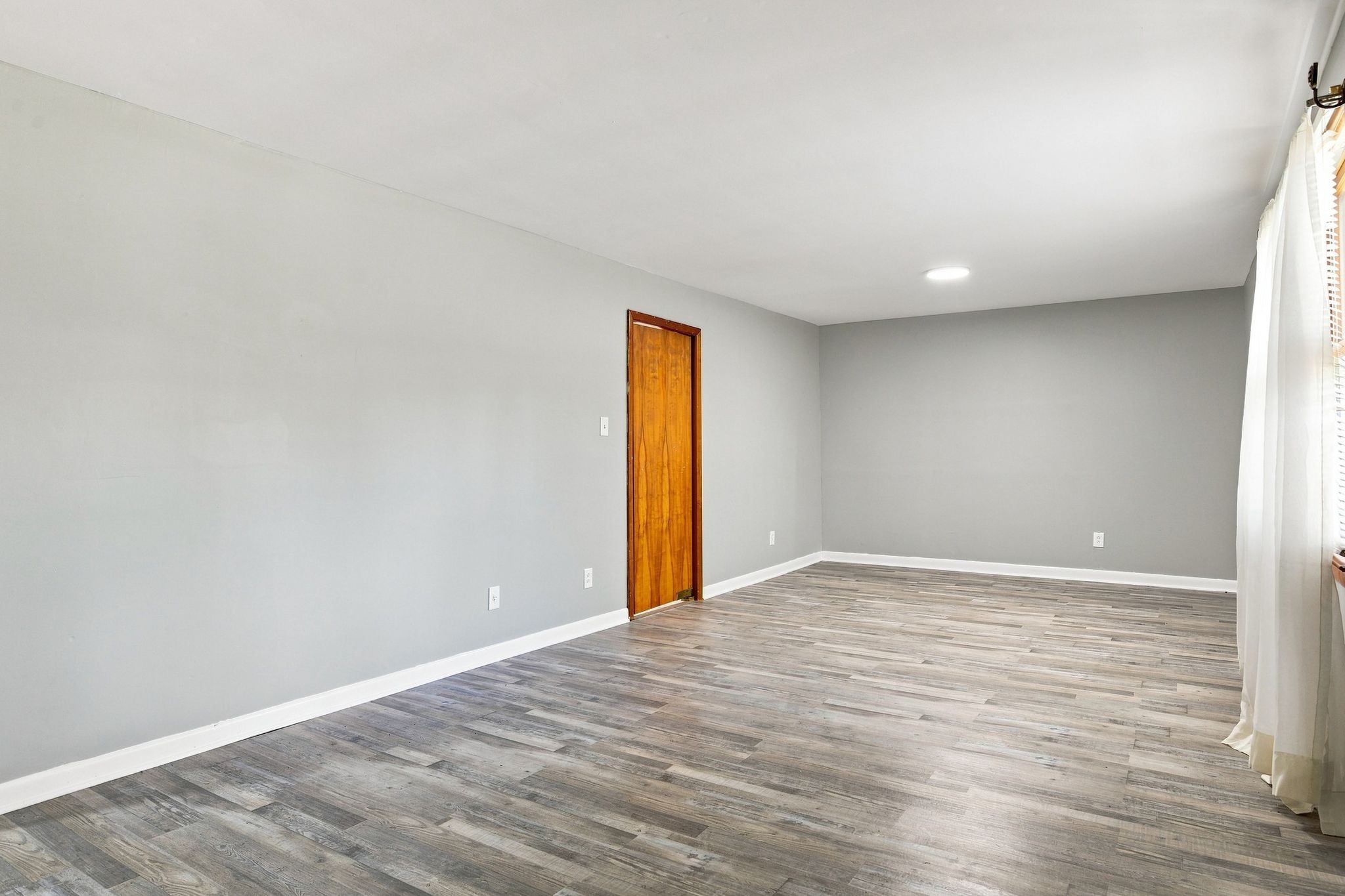 2808 Elam Rd