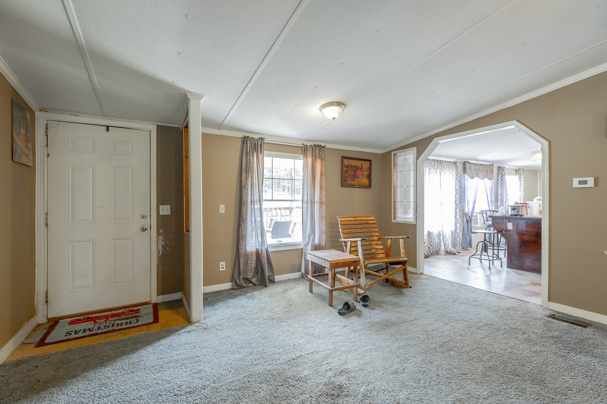 5605 Main Street