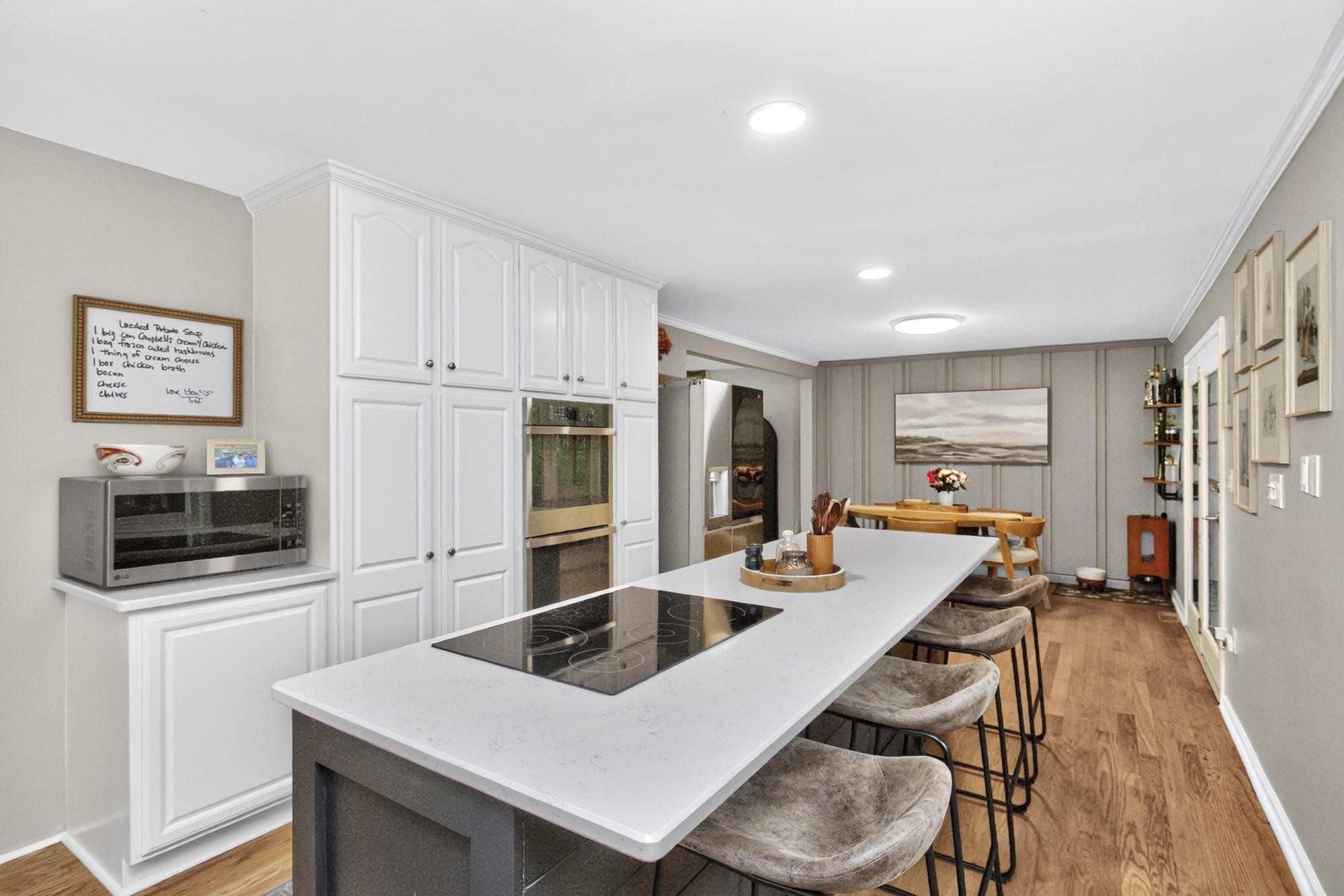 9077 Old Charlotte Pike
