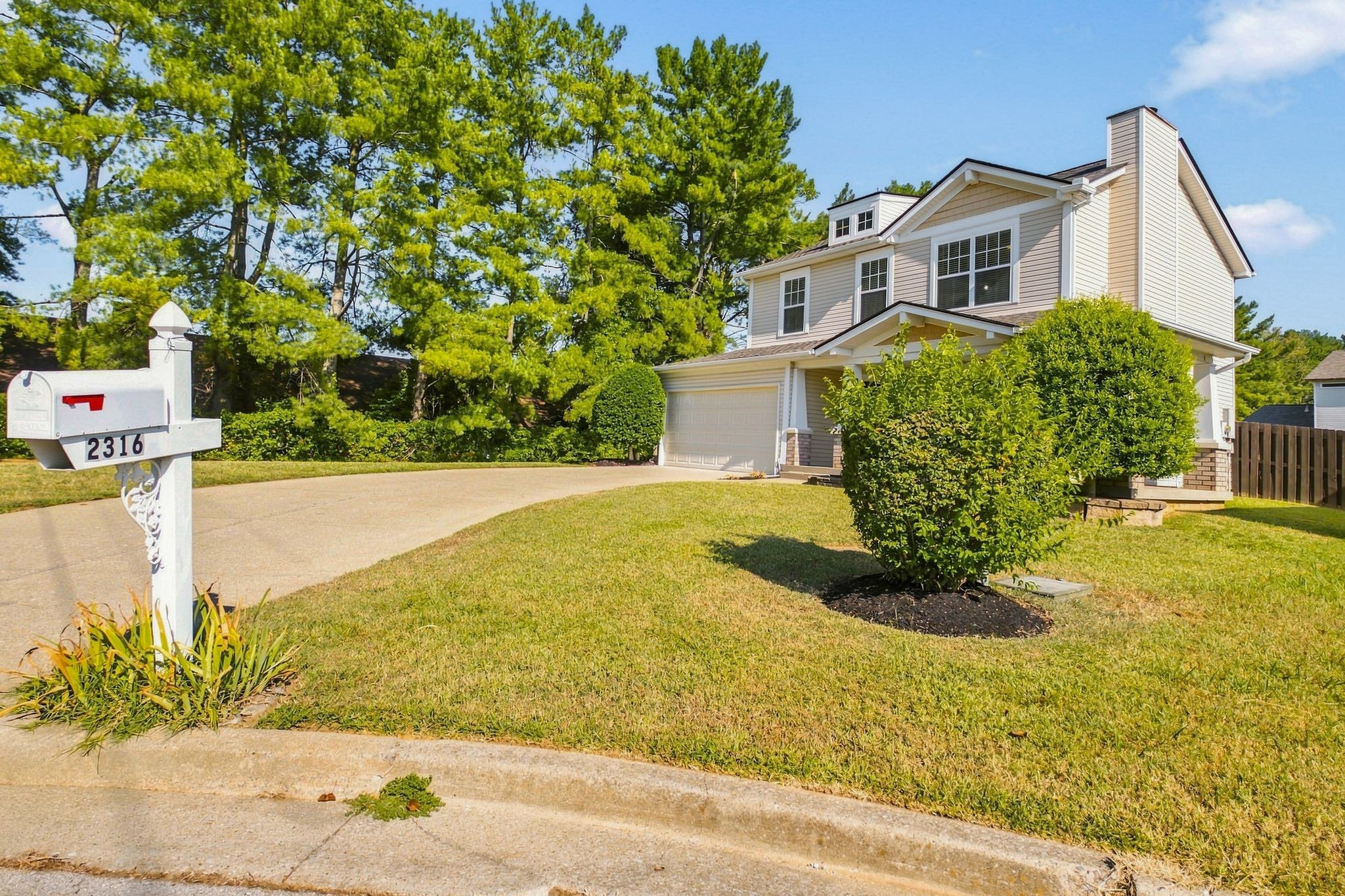 2316 Crescent Valley Pl
