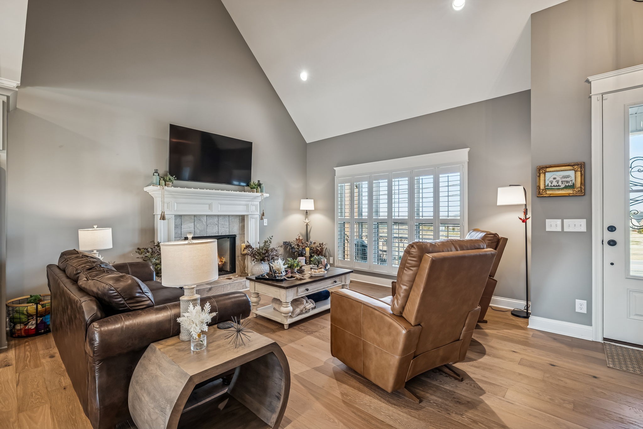 1109 Joe Martin Ln