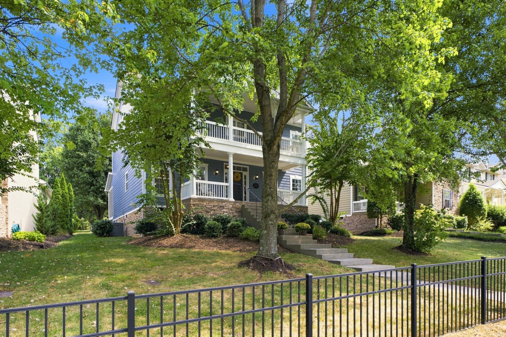 3026 Oxford Glen Dr