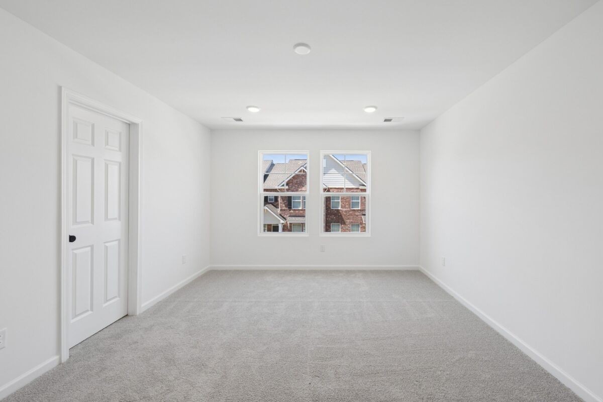 2900 Suzanne Landon Dr