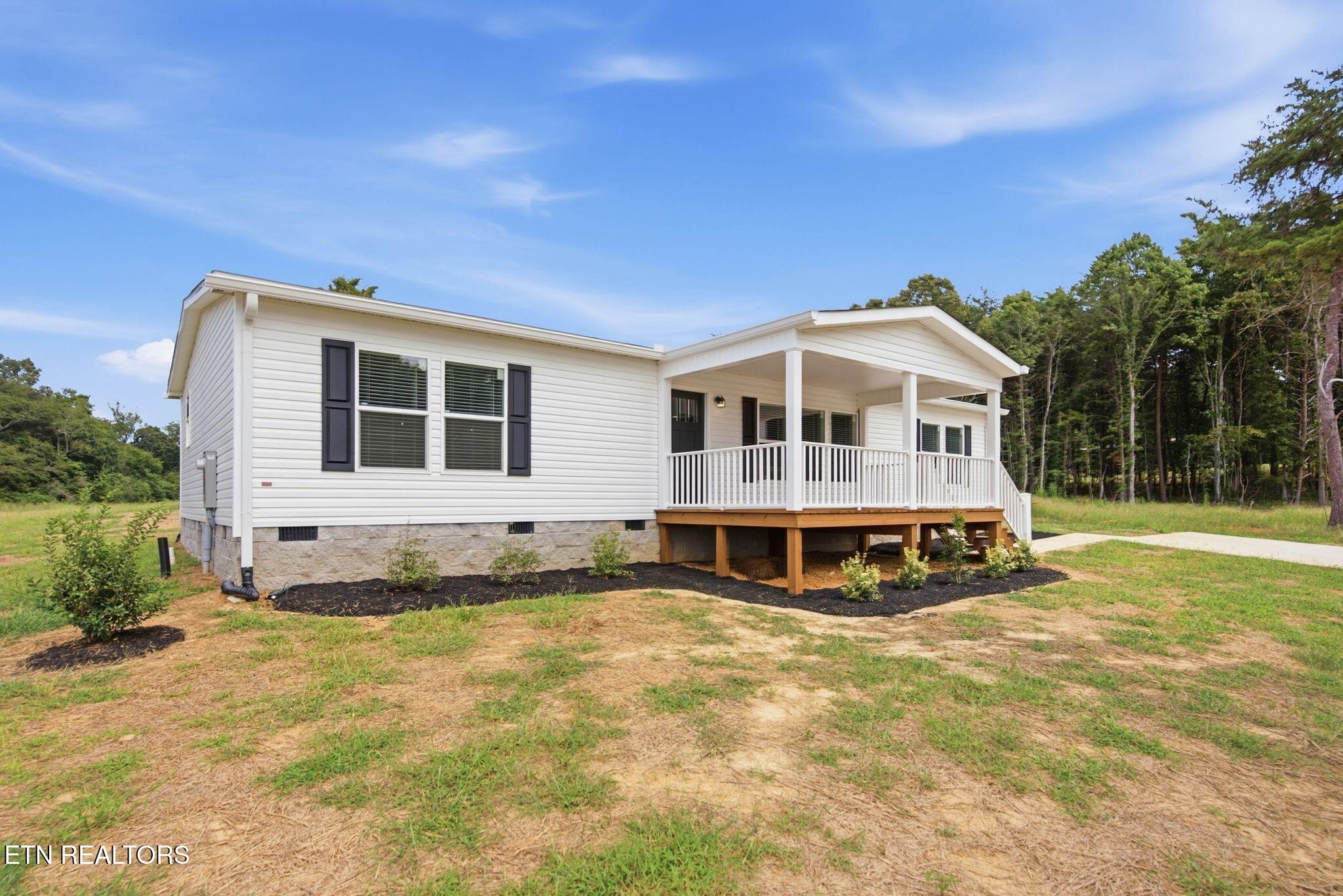 463 County Road 784A
