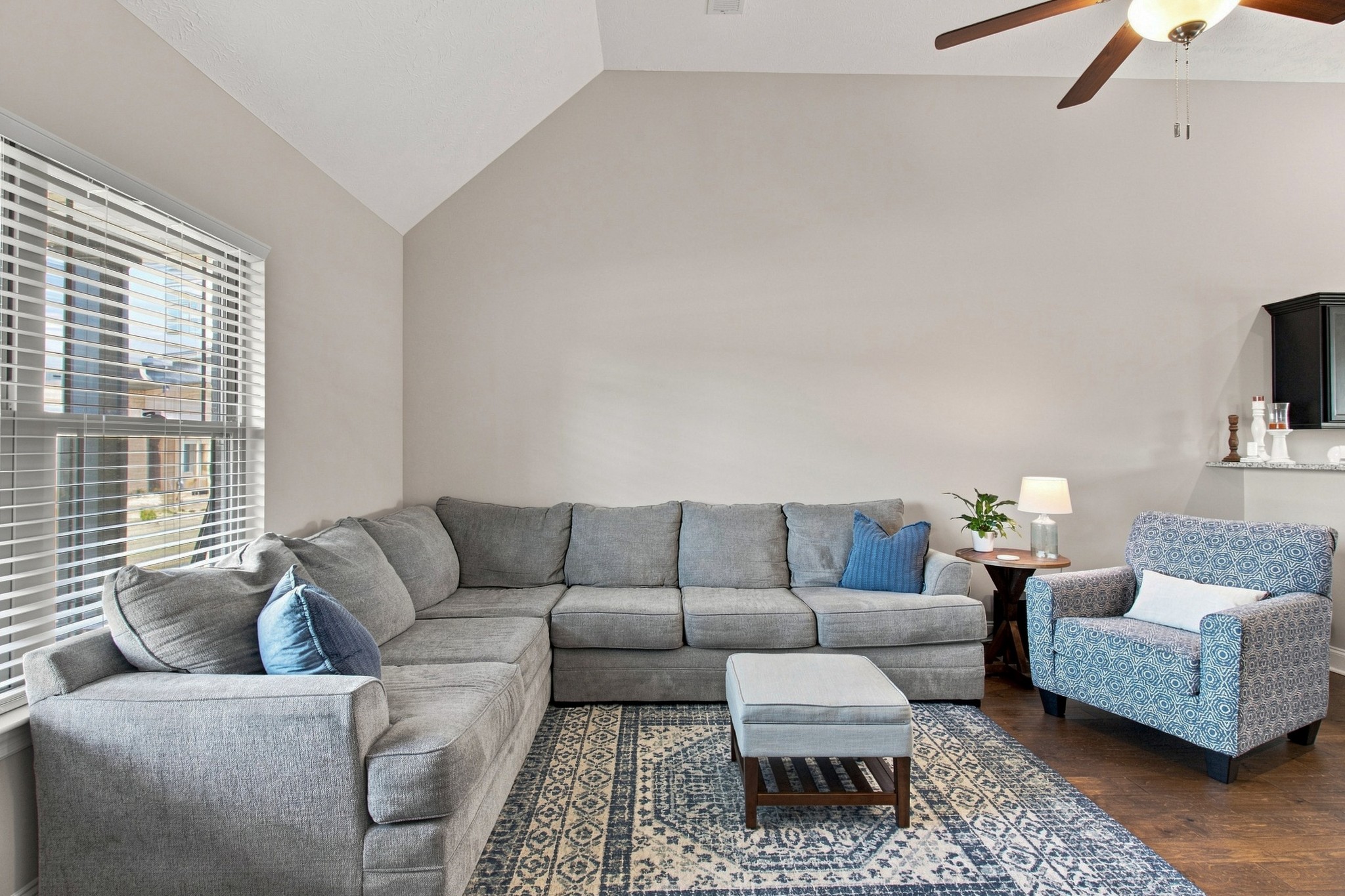 5443 Marisack Ct