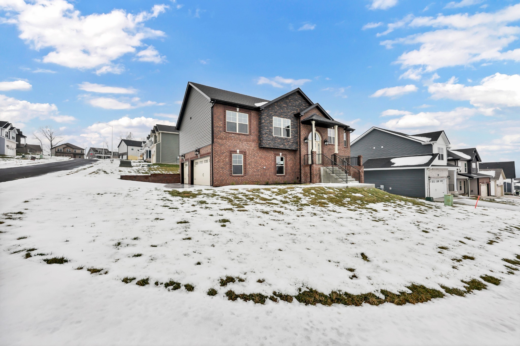 292 Cardinal Creek