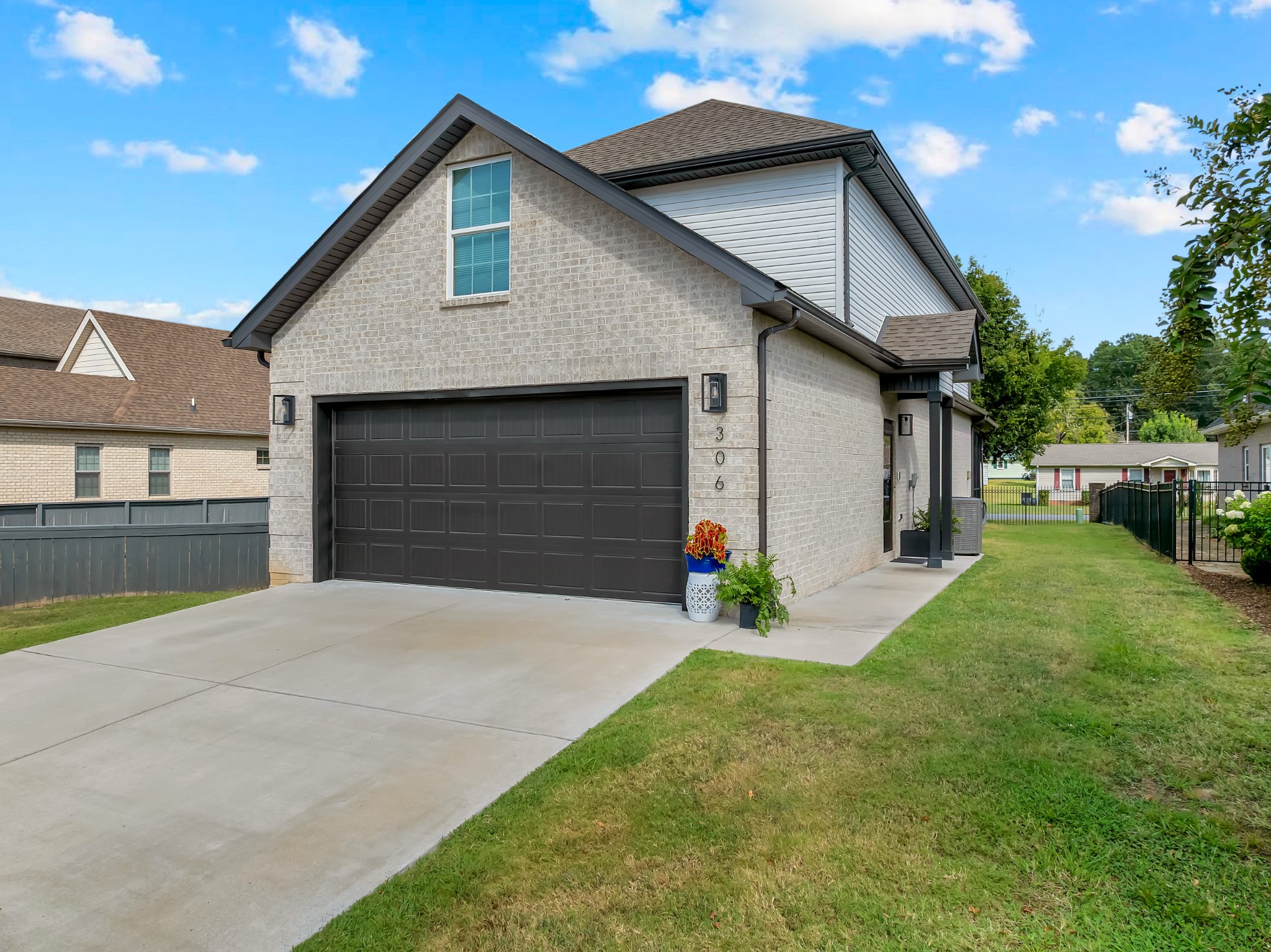 306 Celebration St