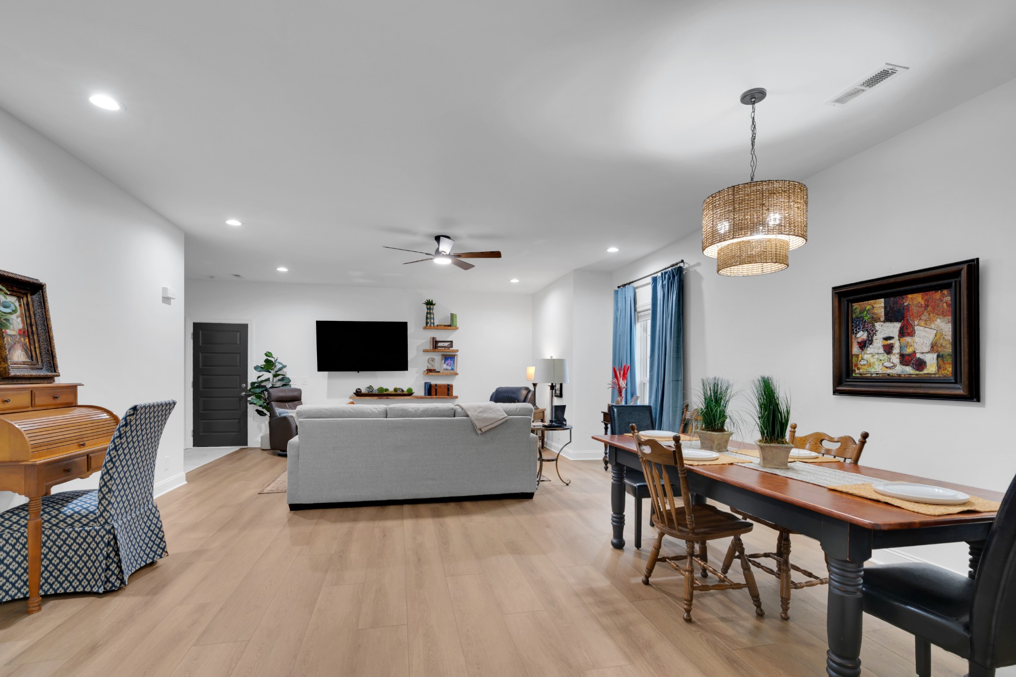 306 Celebration St