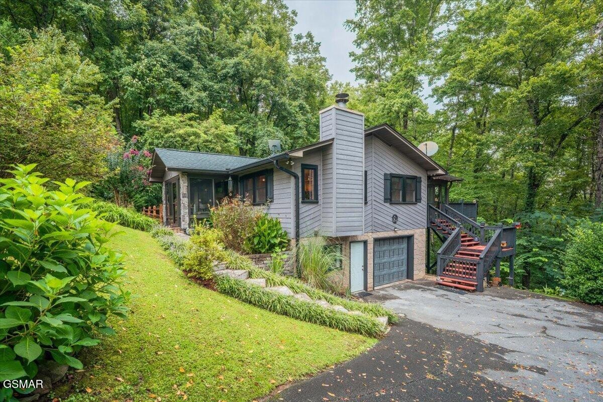 1931 Spring Hill Drive