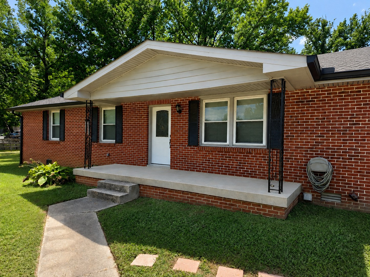 7628 Gerald Dr
