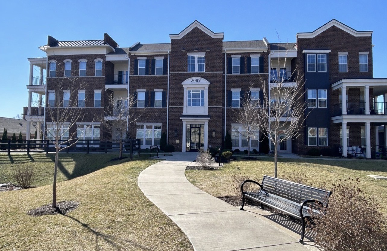 2089 Branford Pl