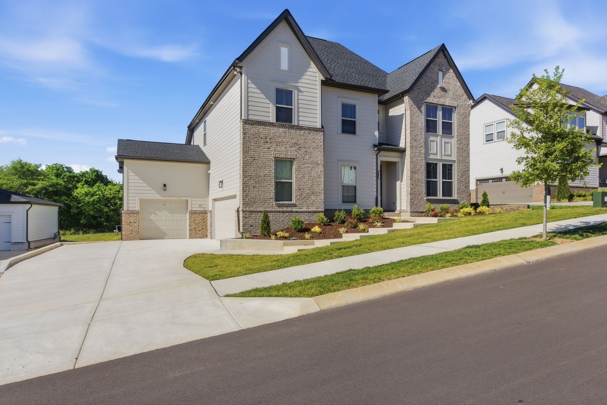 202 Phillips Bend