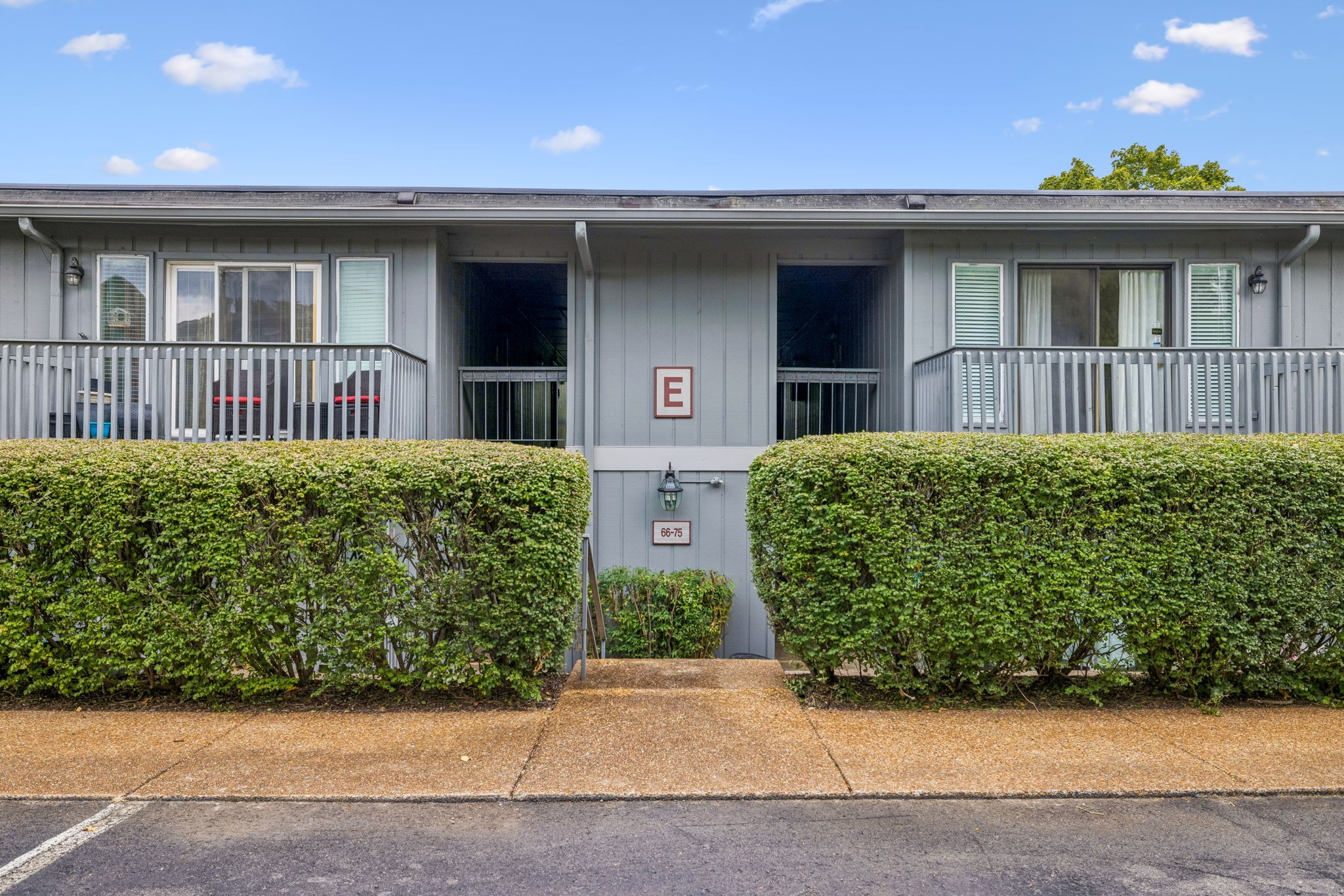 21 Vaughns Gap Rd