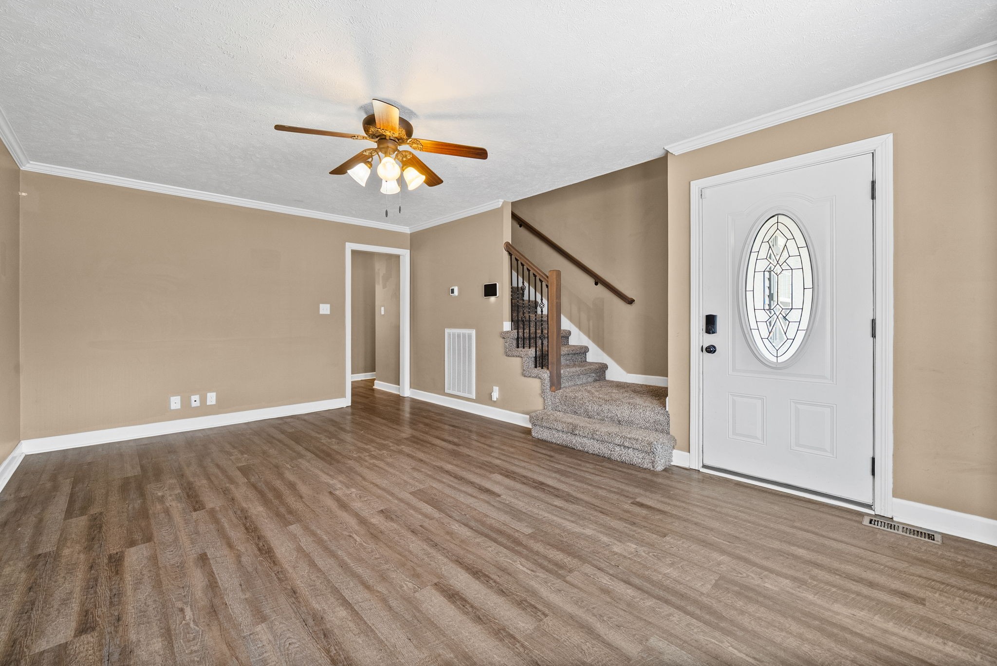 654 Fox Hound Dr