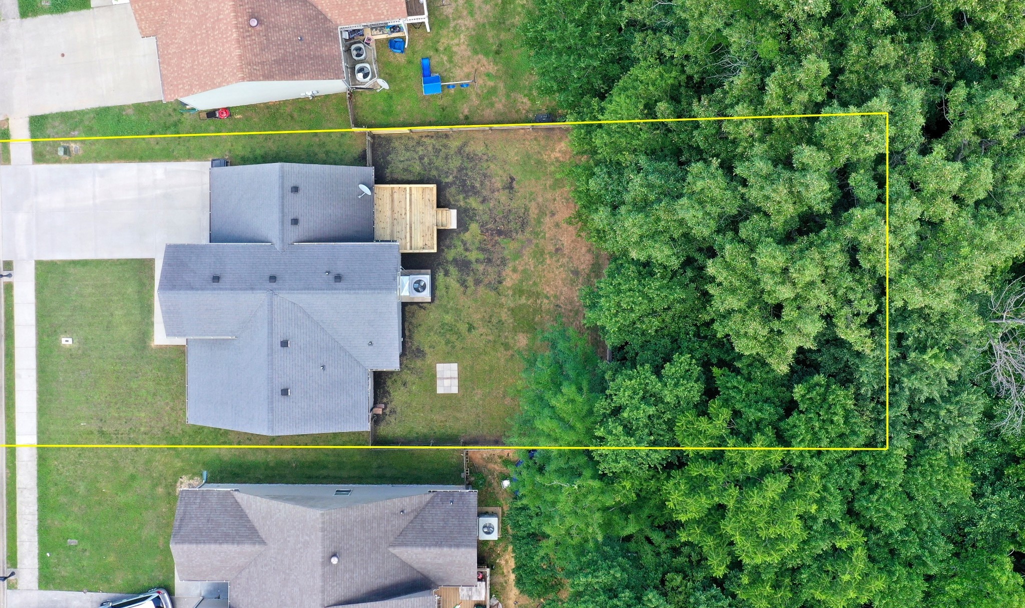 654 Fox Hound Dr
