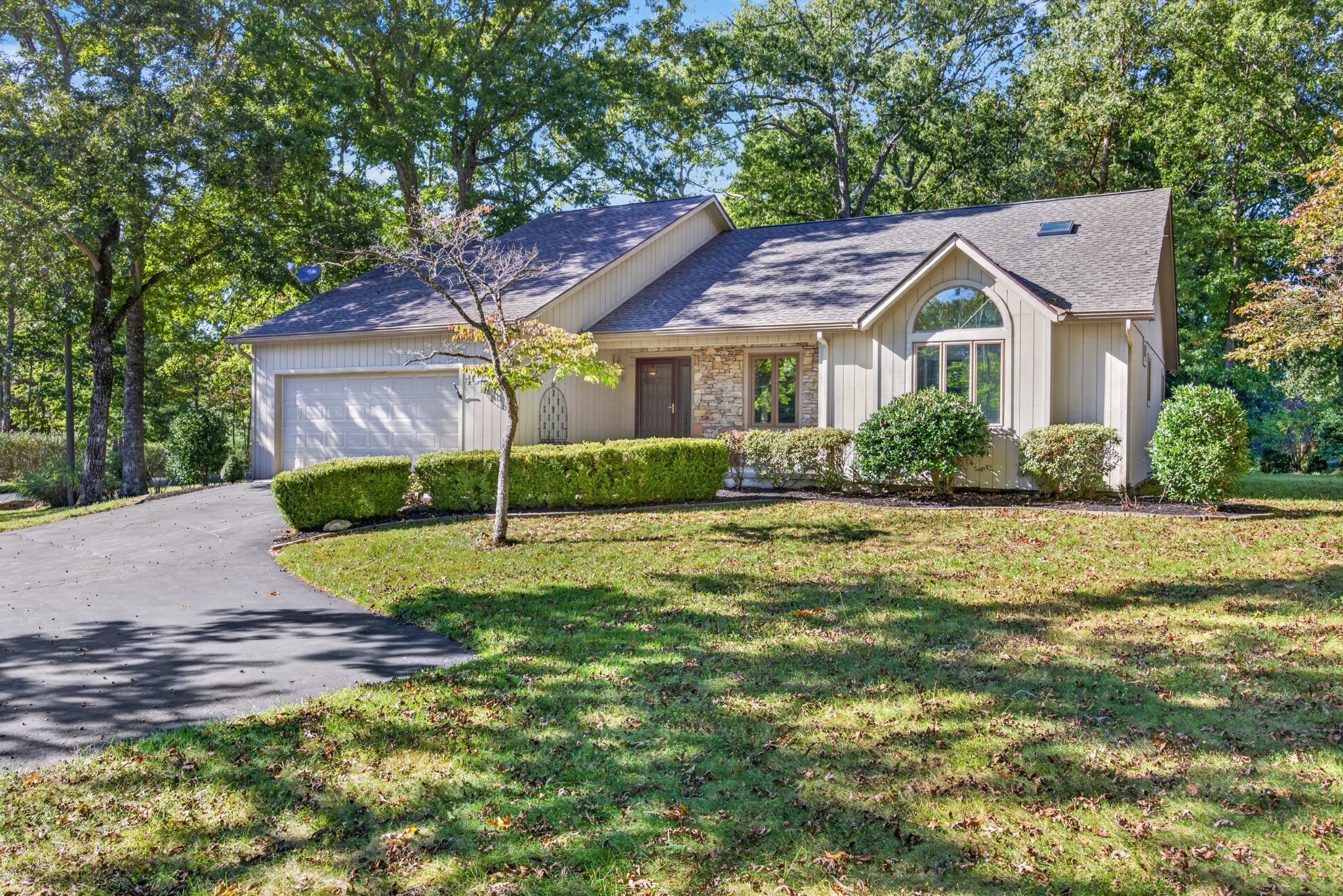 40 Kingsboro Ln