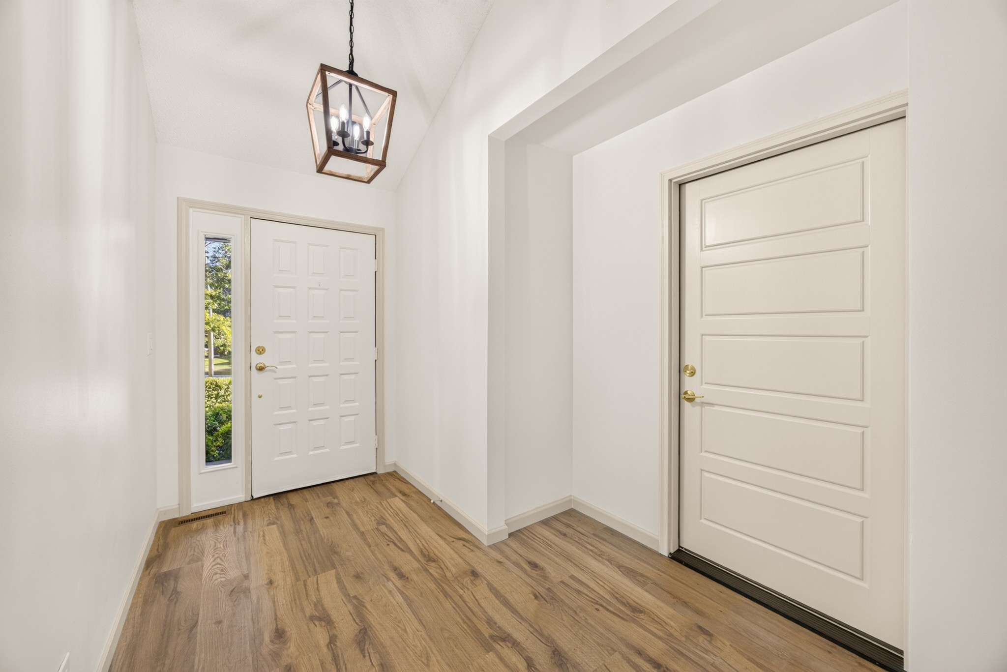 40 Kingsboro Ln