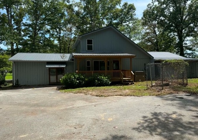 761 Carole Anne Dr