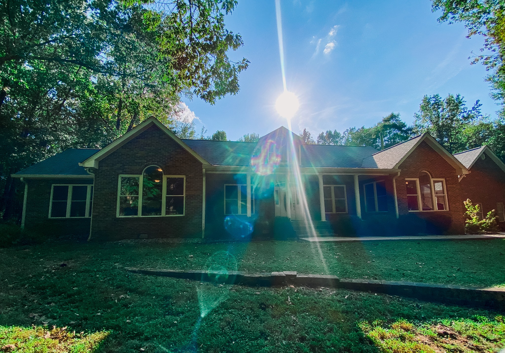 1006 Clearview Pt