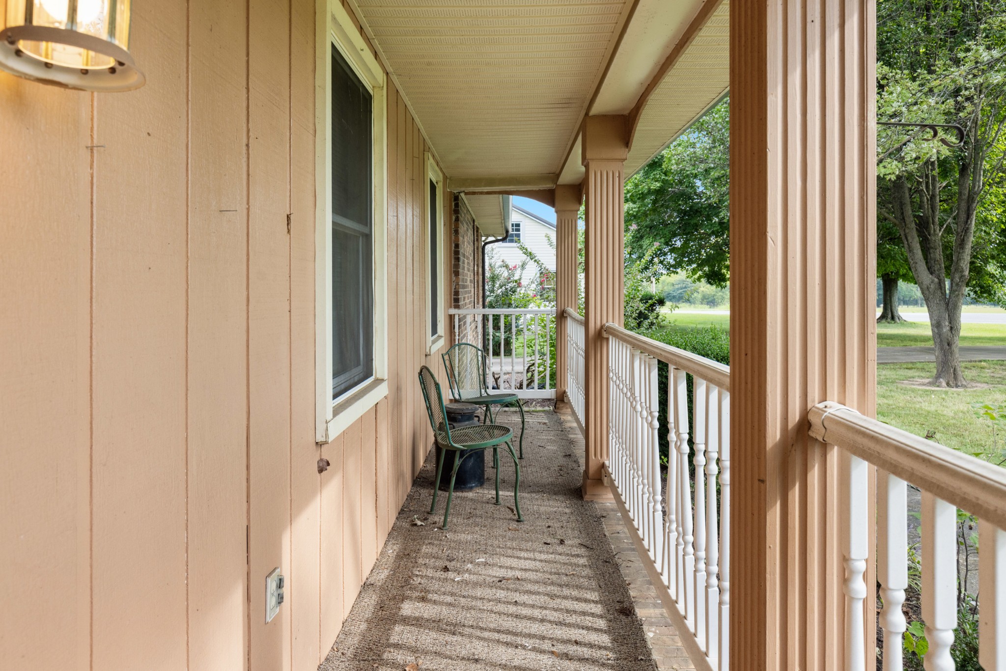 607 N Palmers Chapel Rd