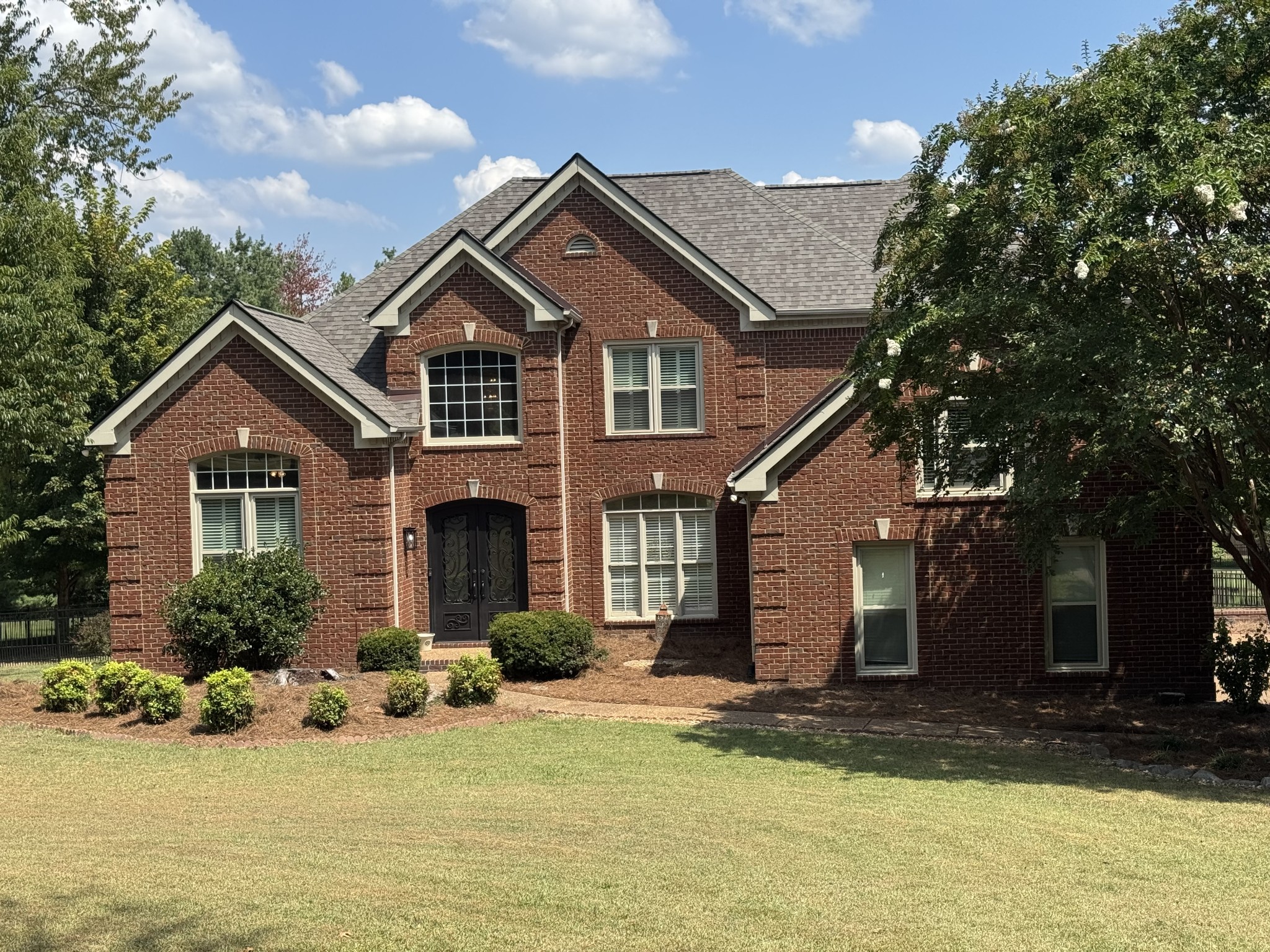 2024 Goose Creek Dr
