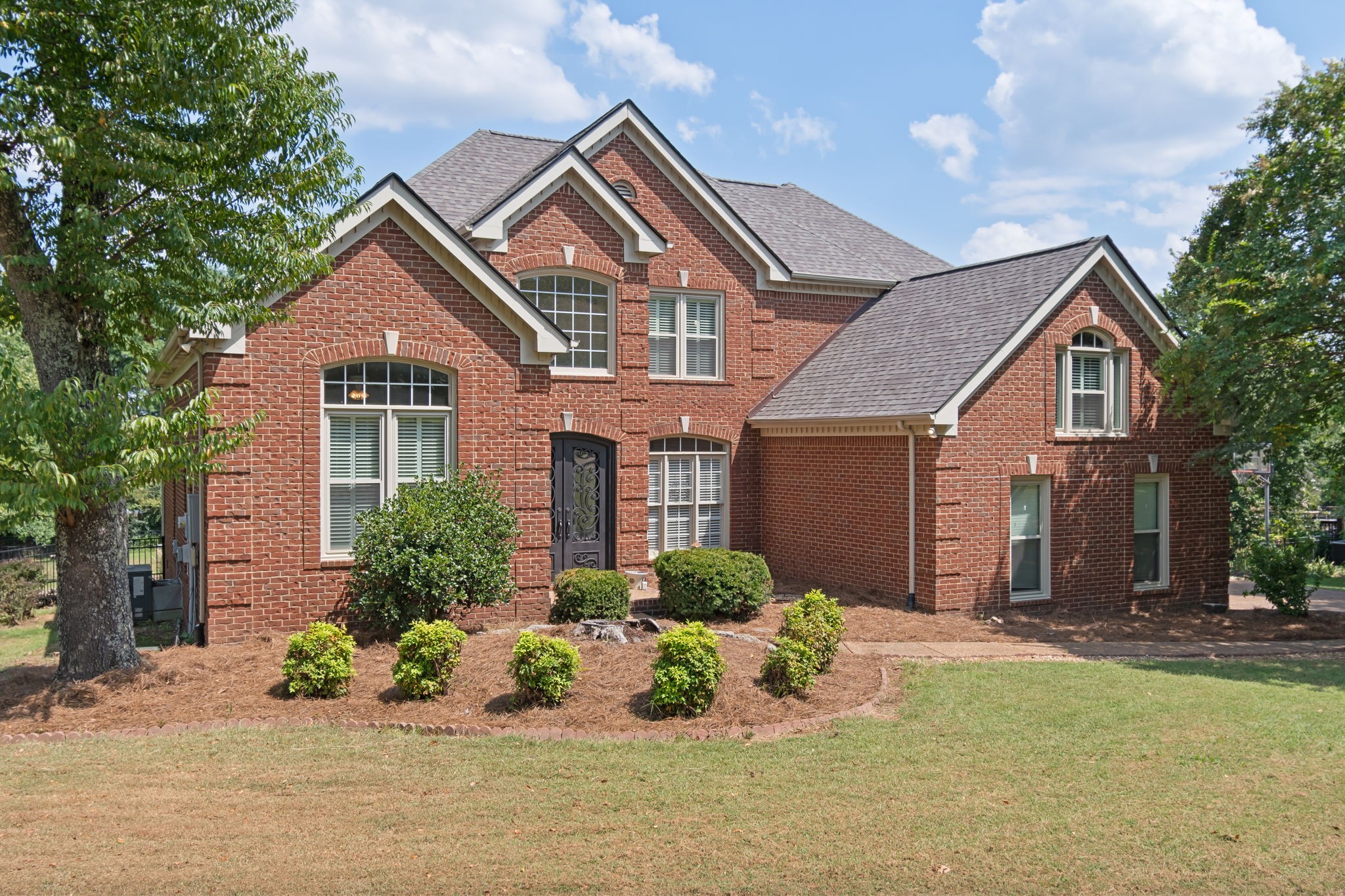 2024 Goose Creek Dr