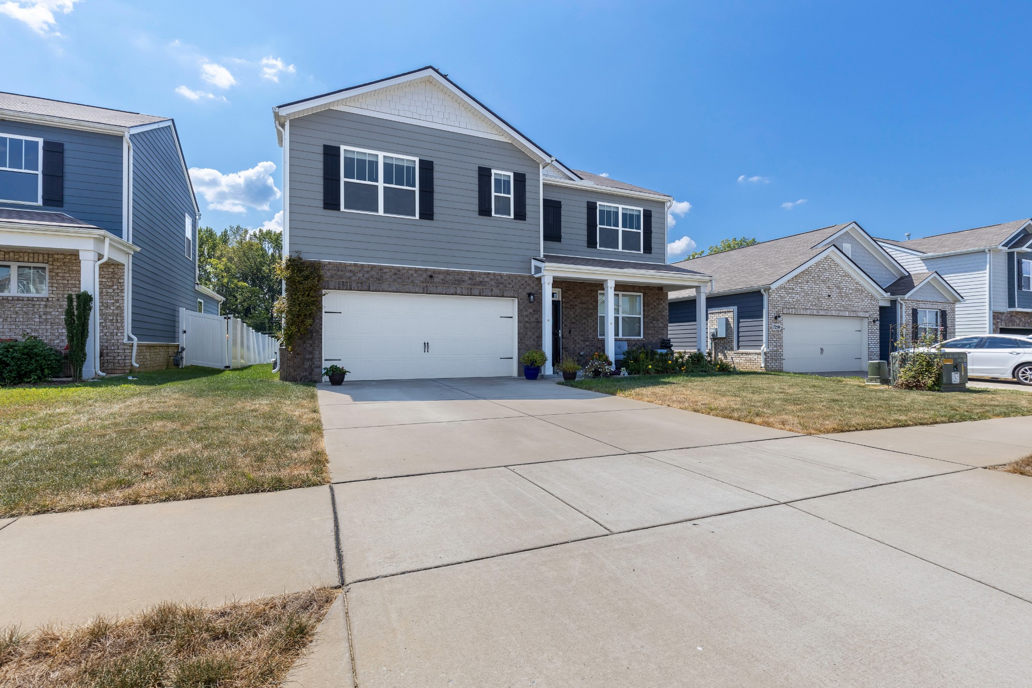 7267 Sunny Parks Dr