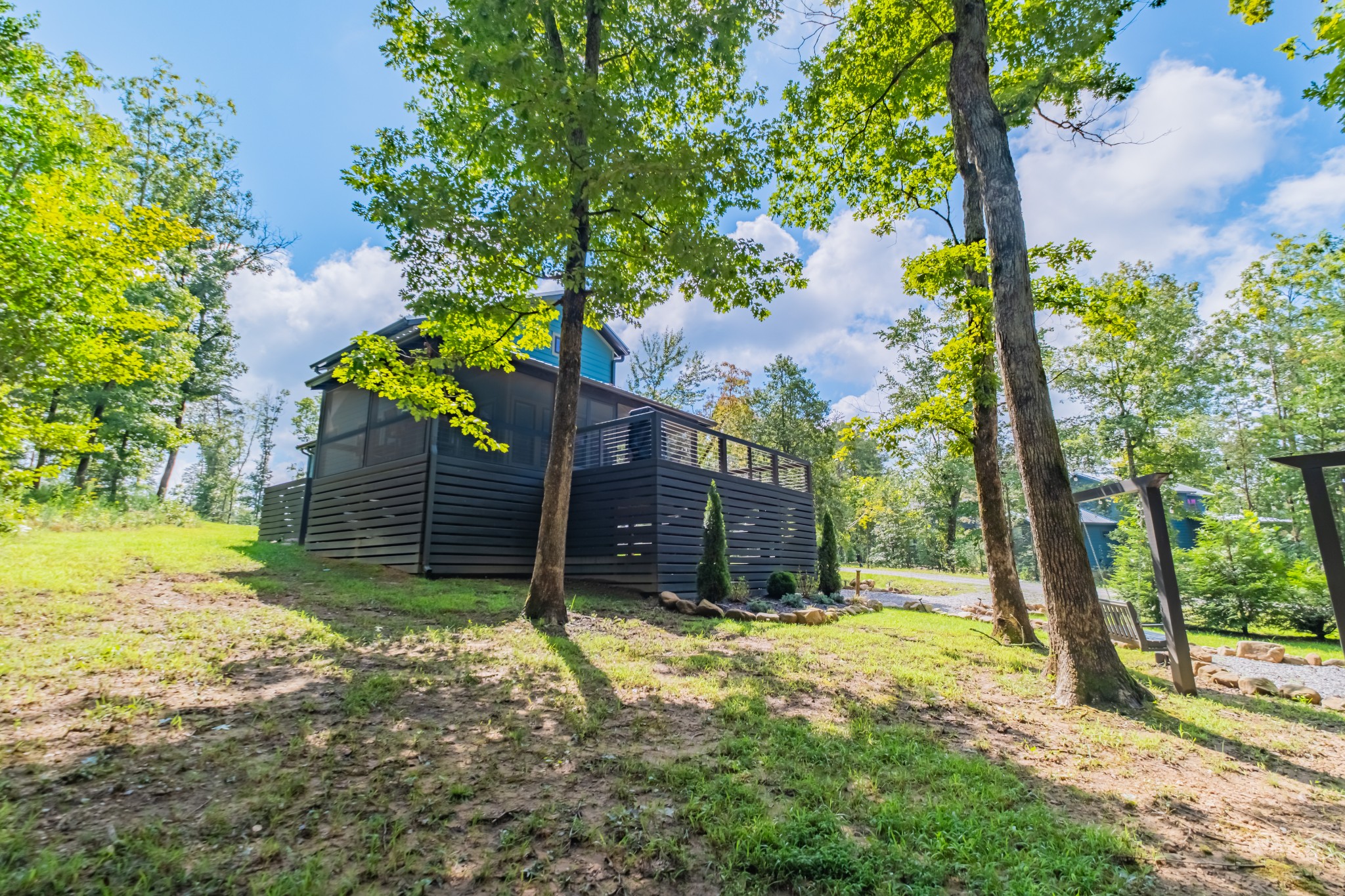 246 Hemlock Cv