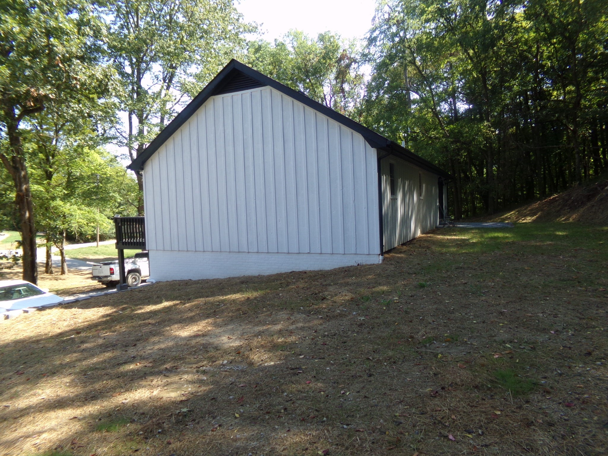 1811 Lowe St