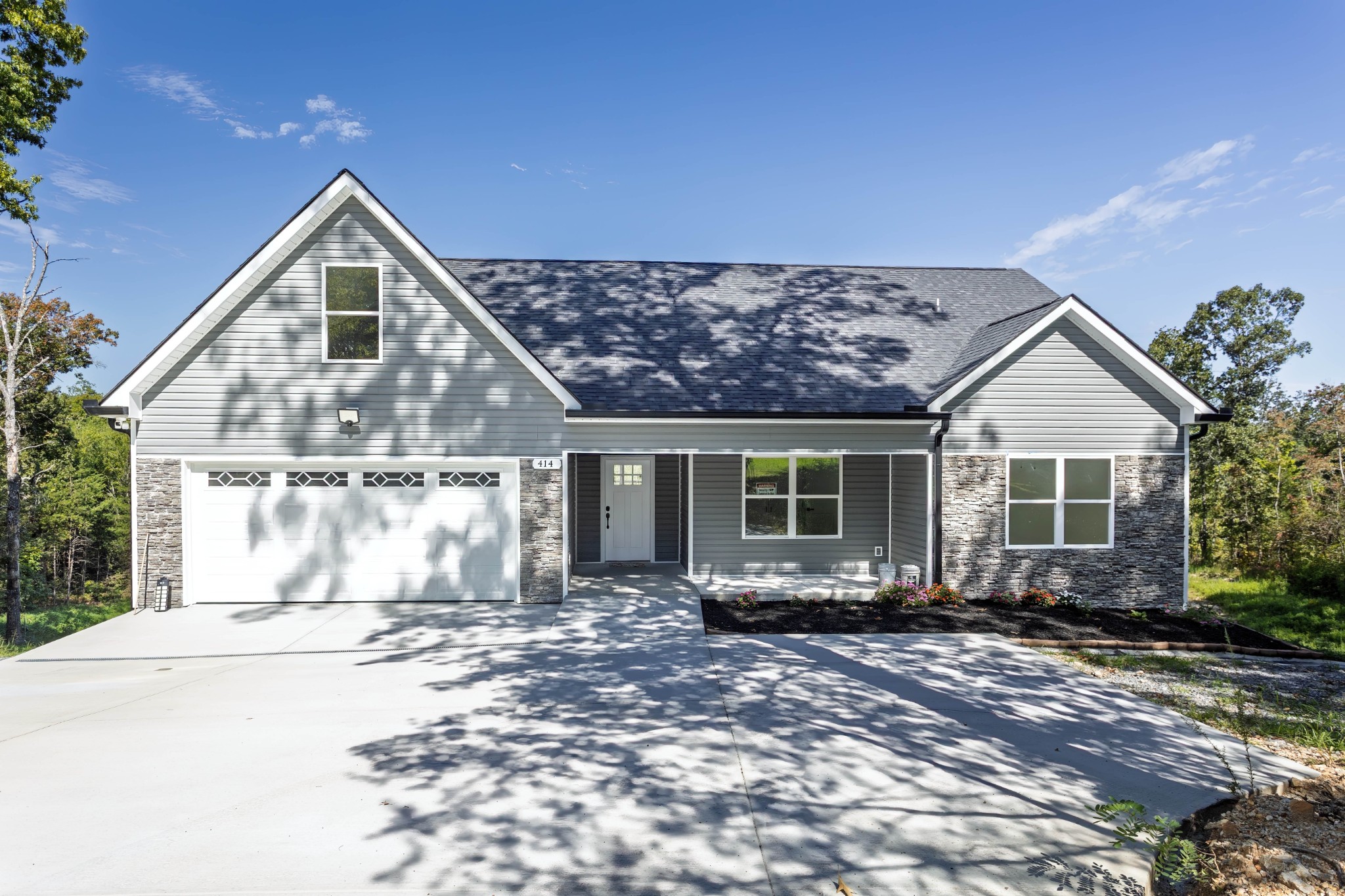 414 Windy Ridge Dr
