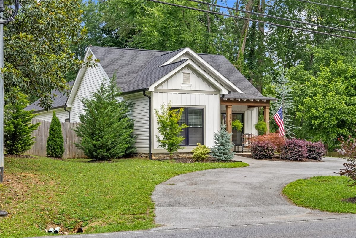 3101 Peerless Rd, NW