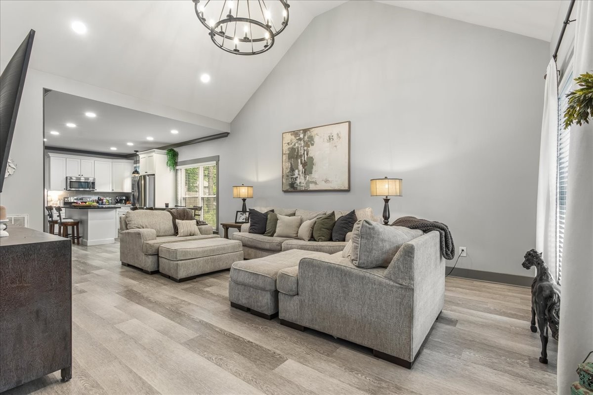 3101 Peerless Rd, NW