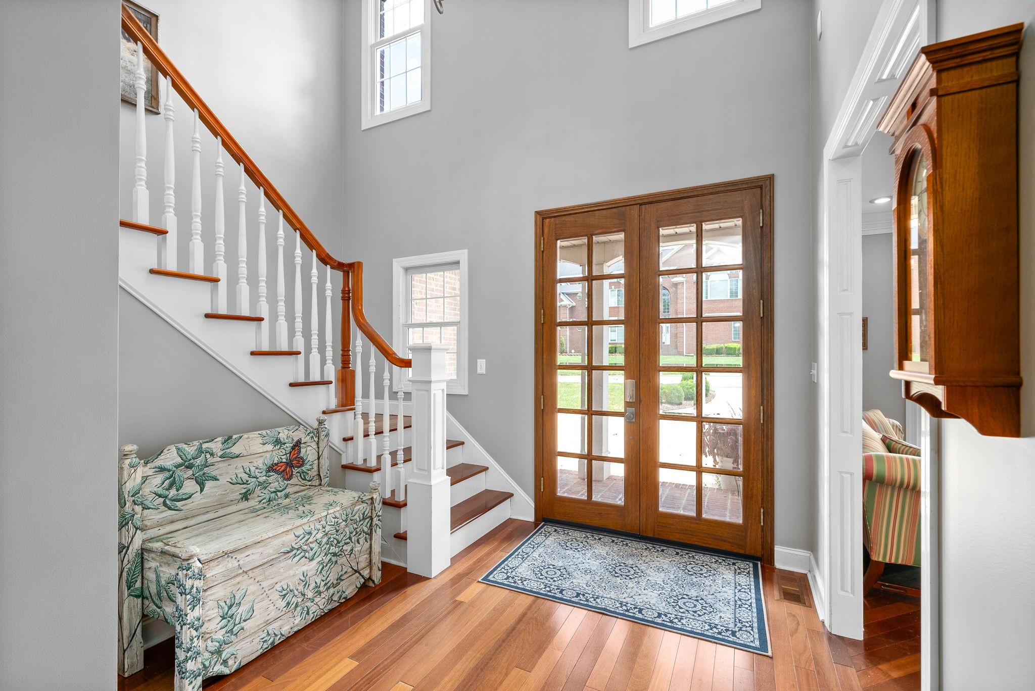 305 Lincoln Way