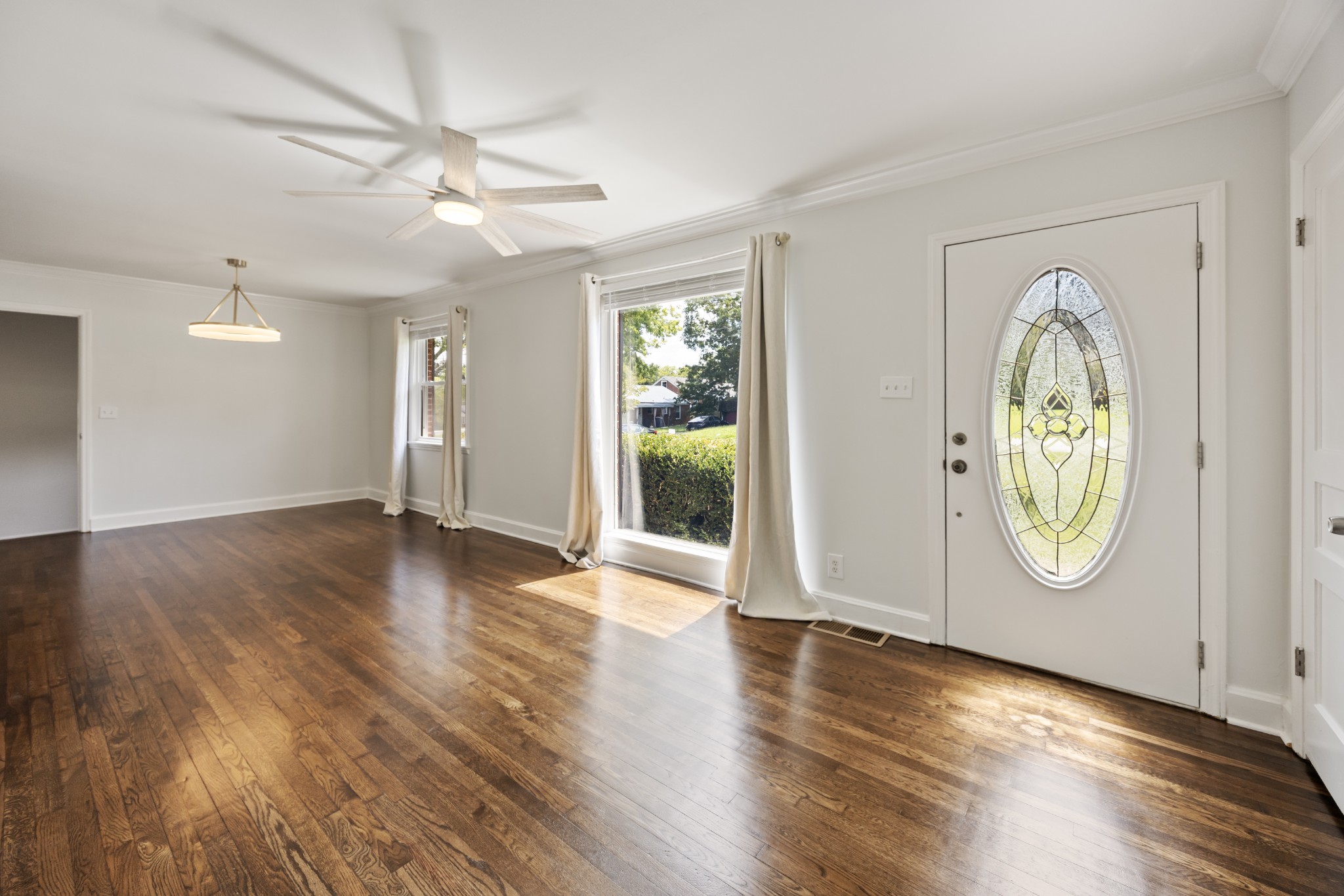 115 7th Ave, NE