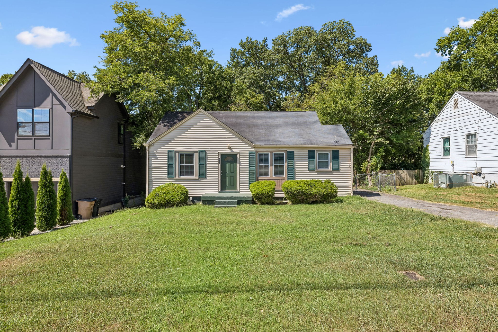 543 Croley Dr