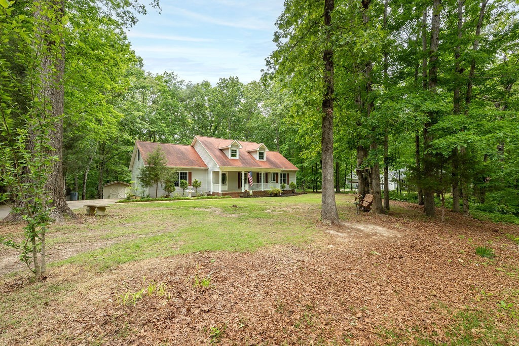 979 Paige Dr