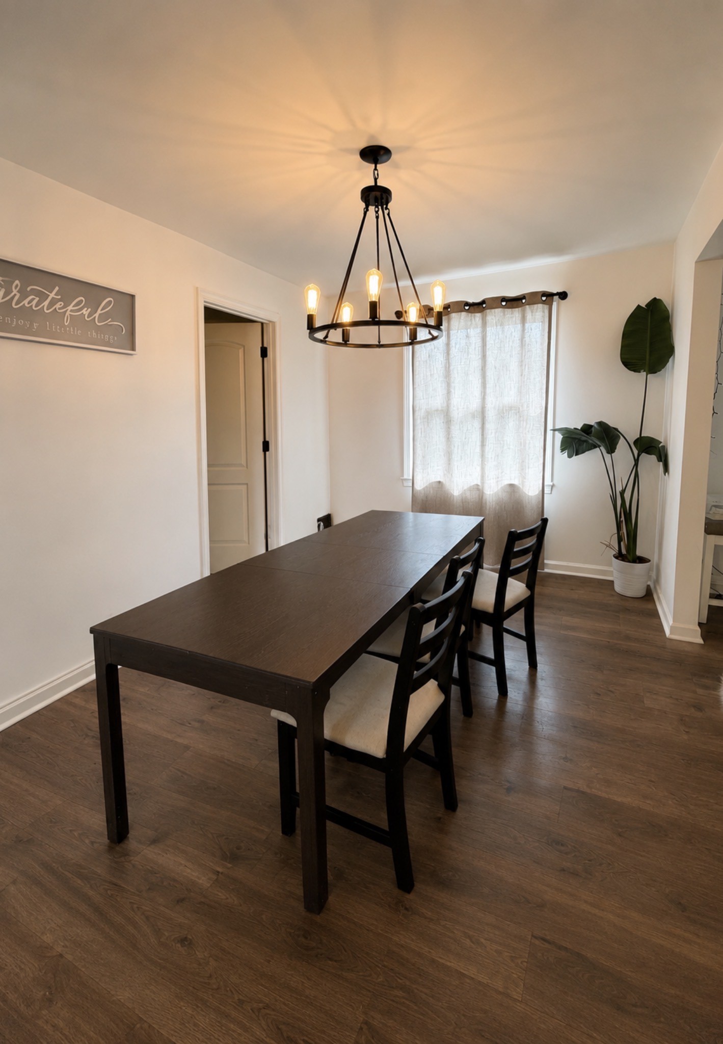 823 Glendale Dr