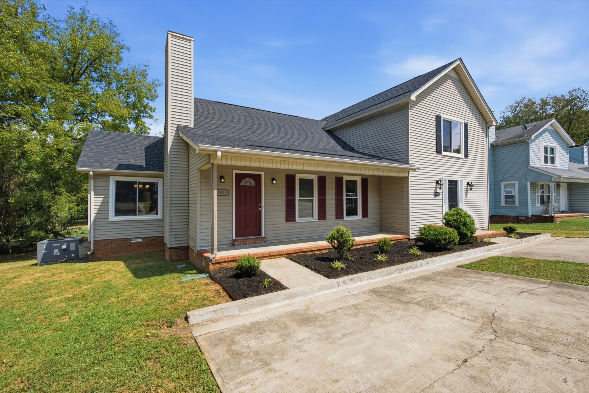1033 Silver Point Dr