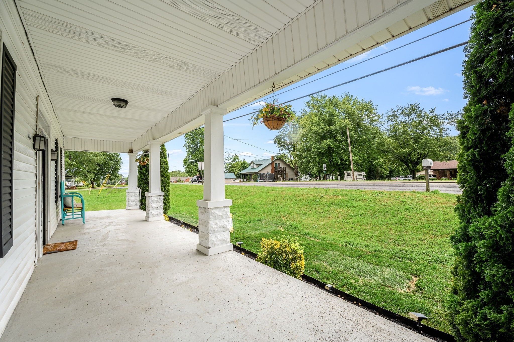 634 Hwy 52, E