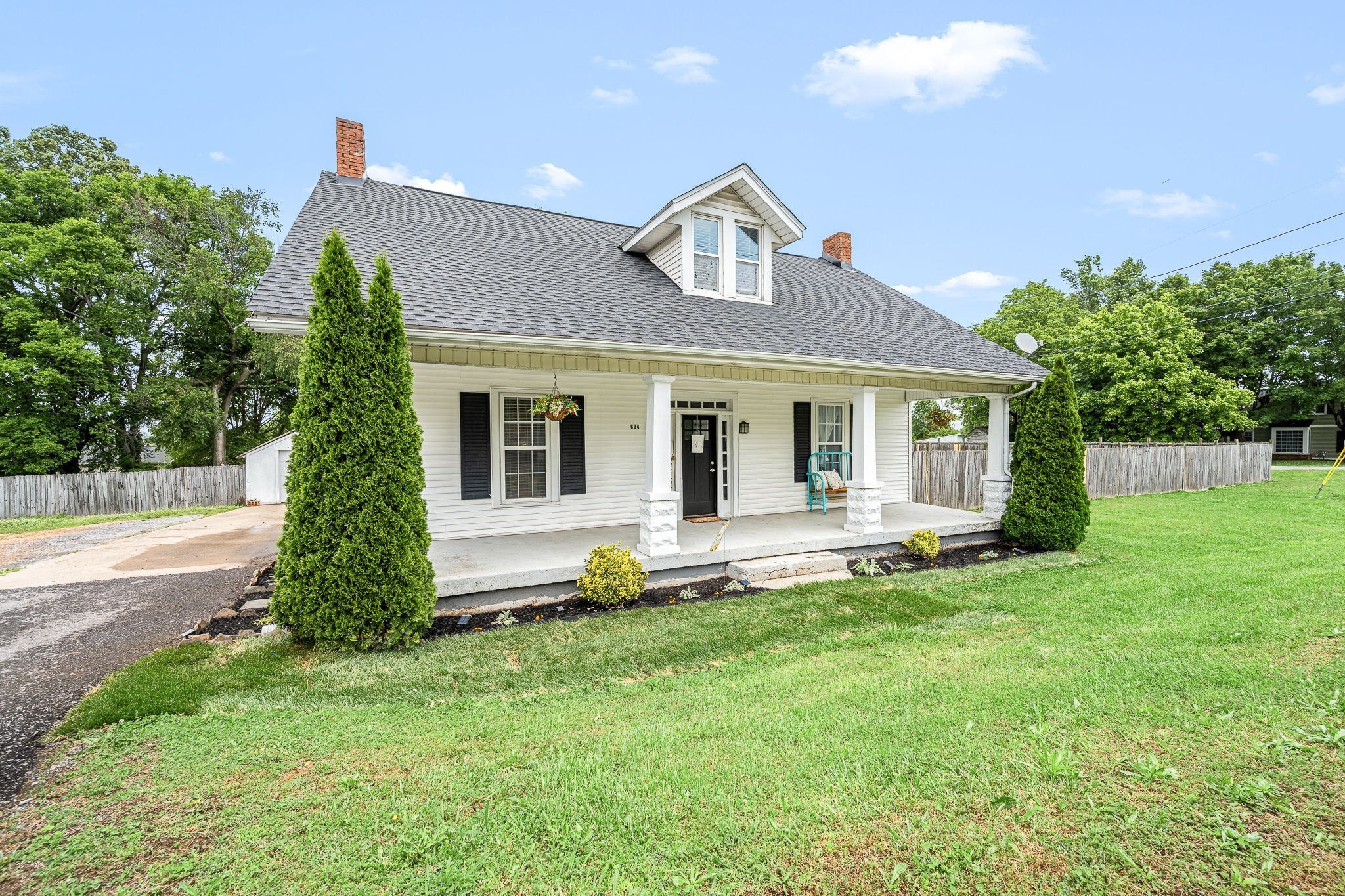 634 Hwy 52, E