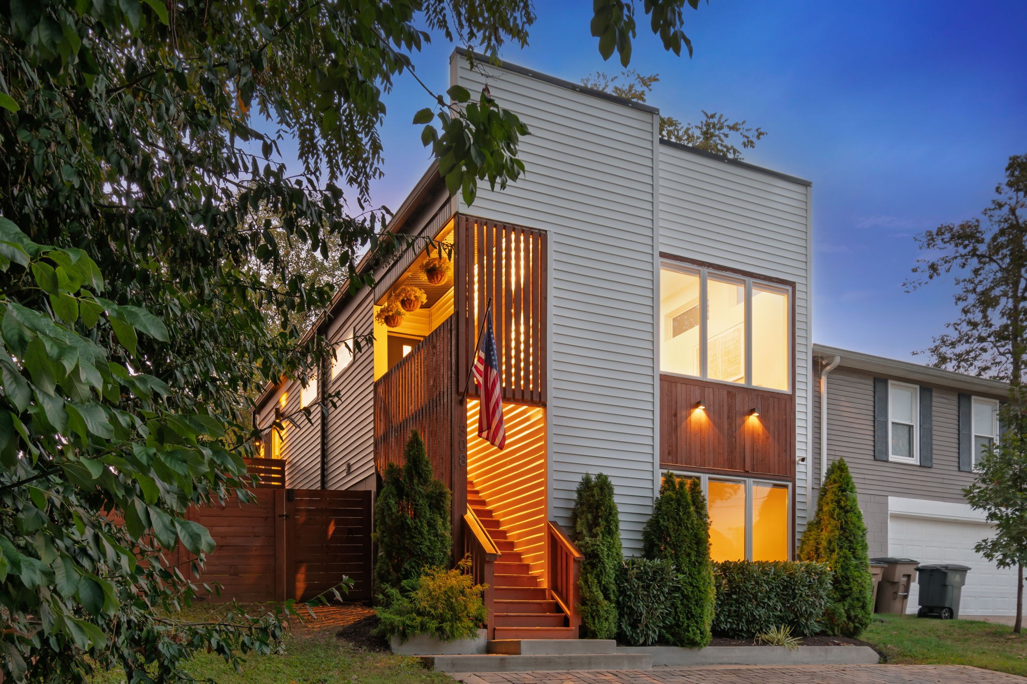 308 Sunliner Dr