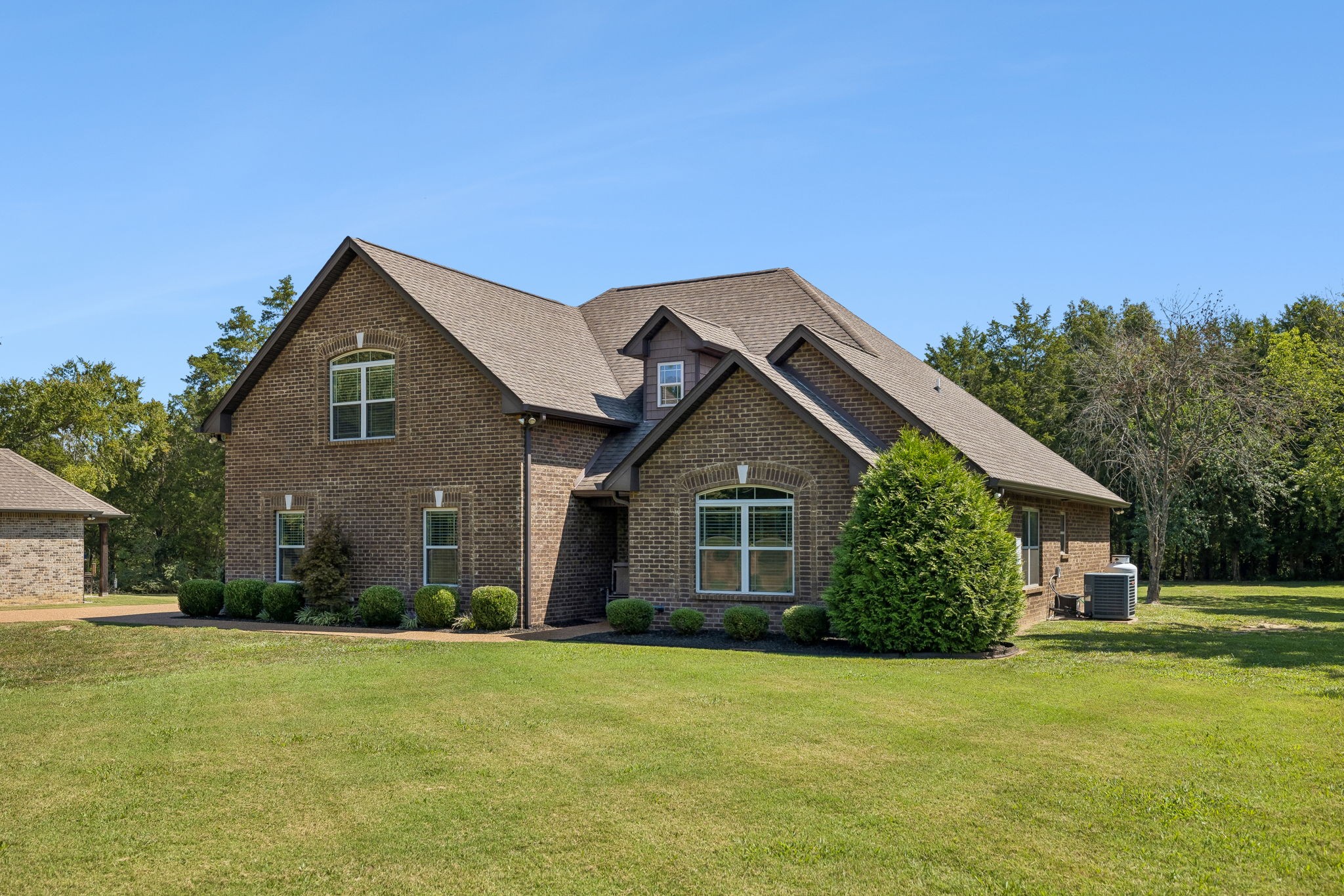 2045 Mann Rd