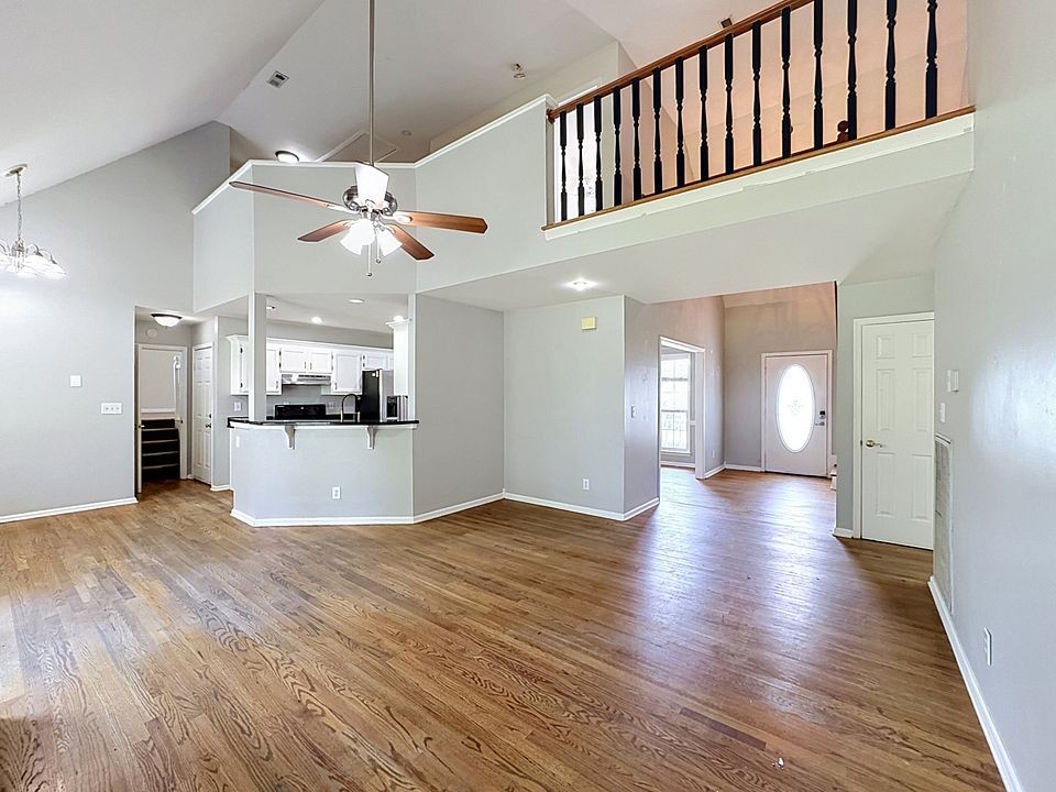 2678 Douglas Ln