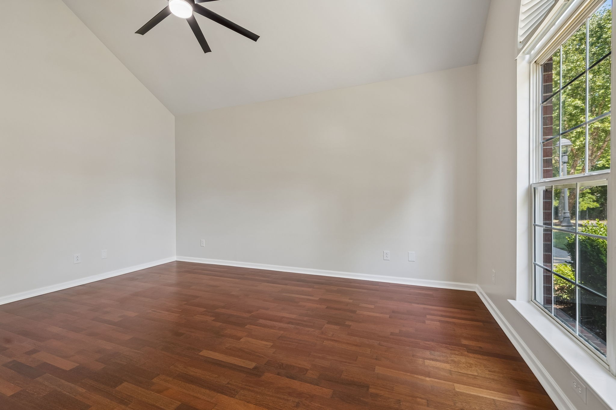 3 Leftwich Ct