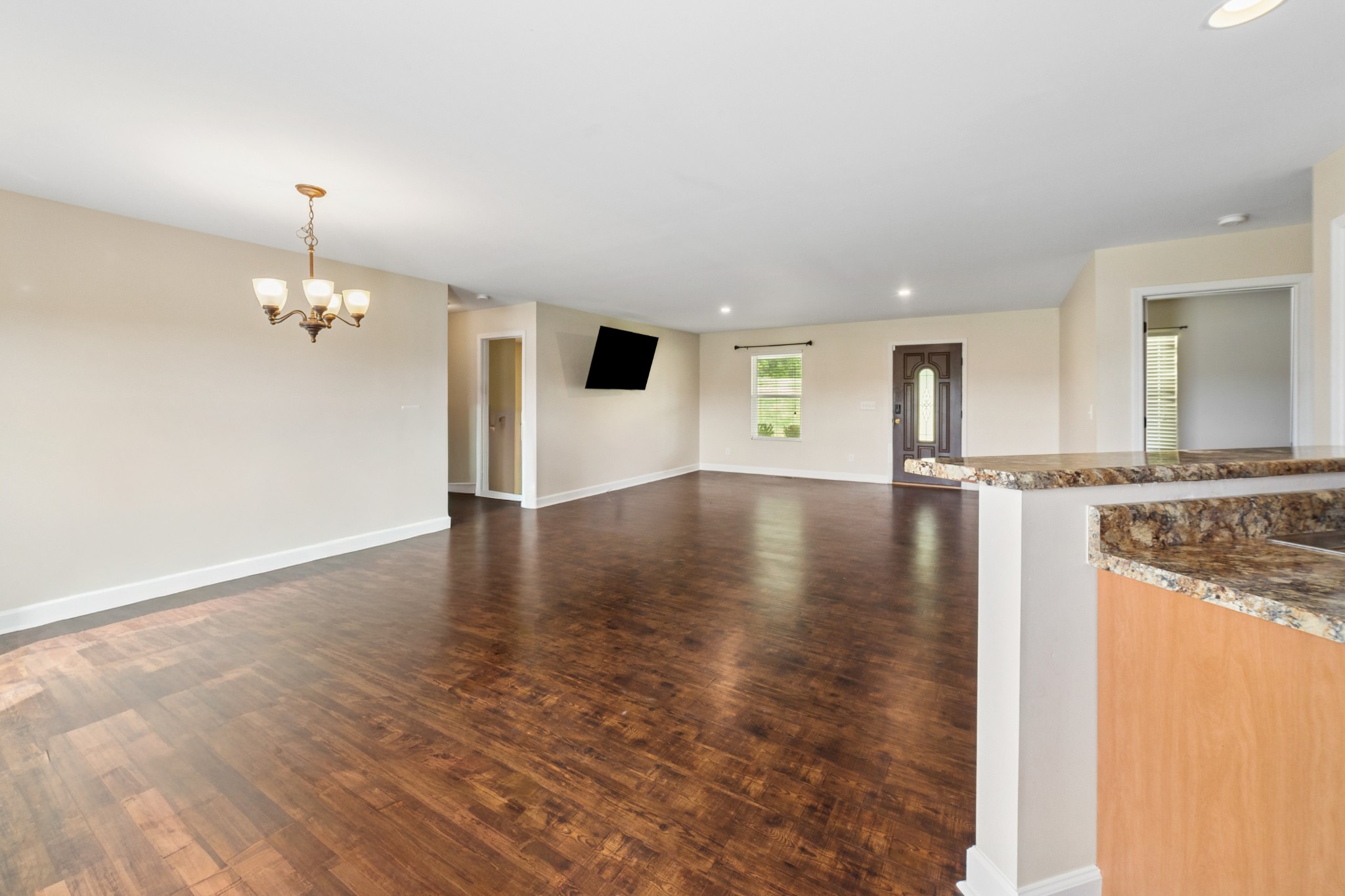 3335 Highway 231 S