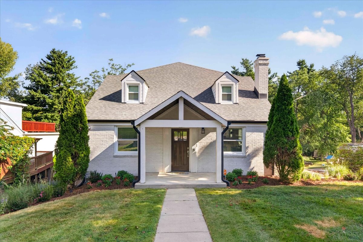 1014 Battlefield Dr