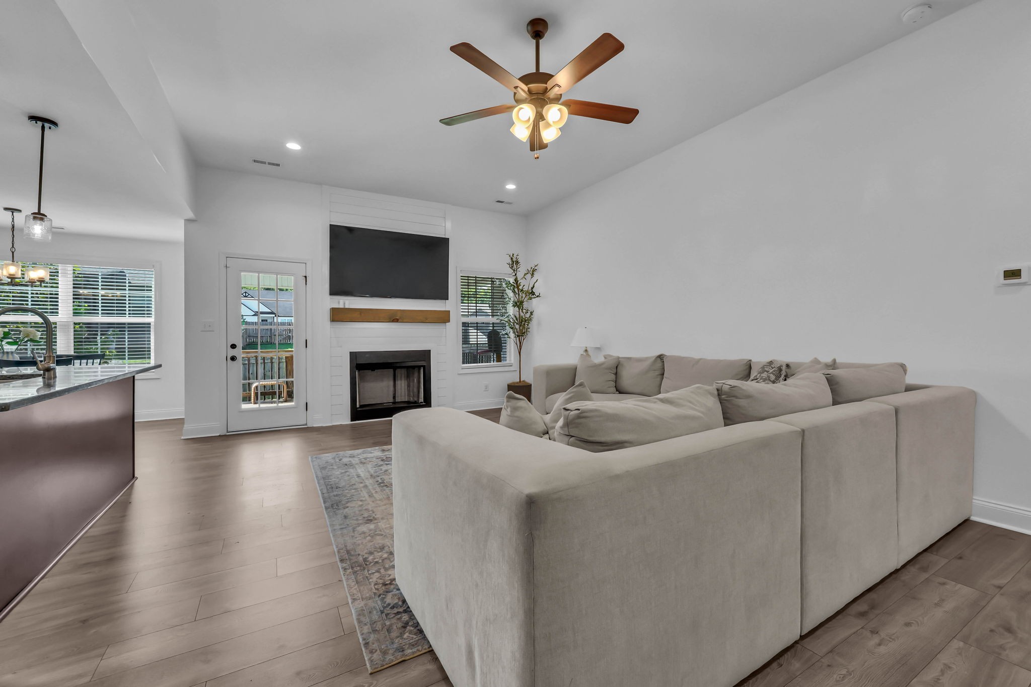 363 Pinkston Ct