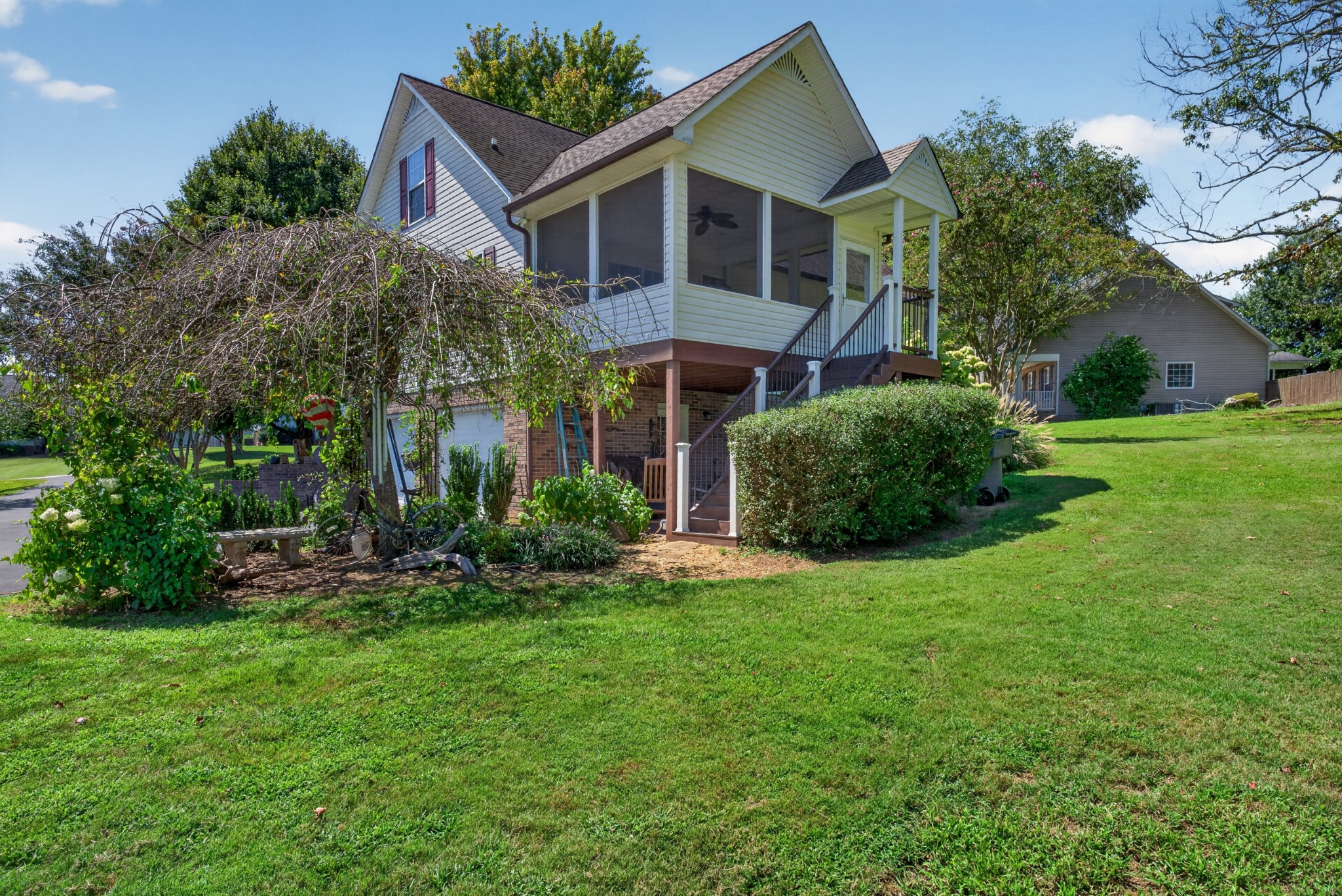 2593 Nova Cir