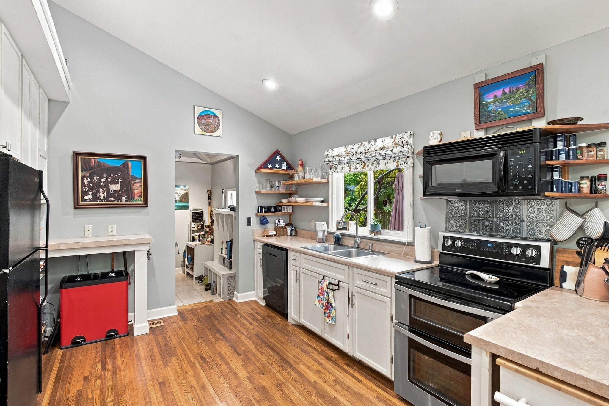 463 Oakley Dr