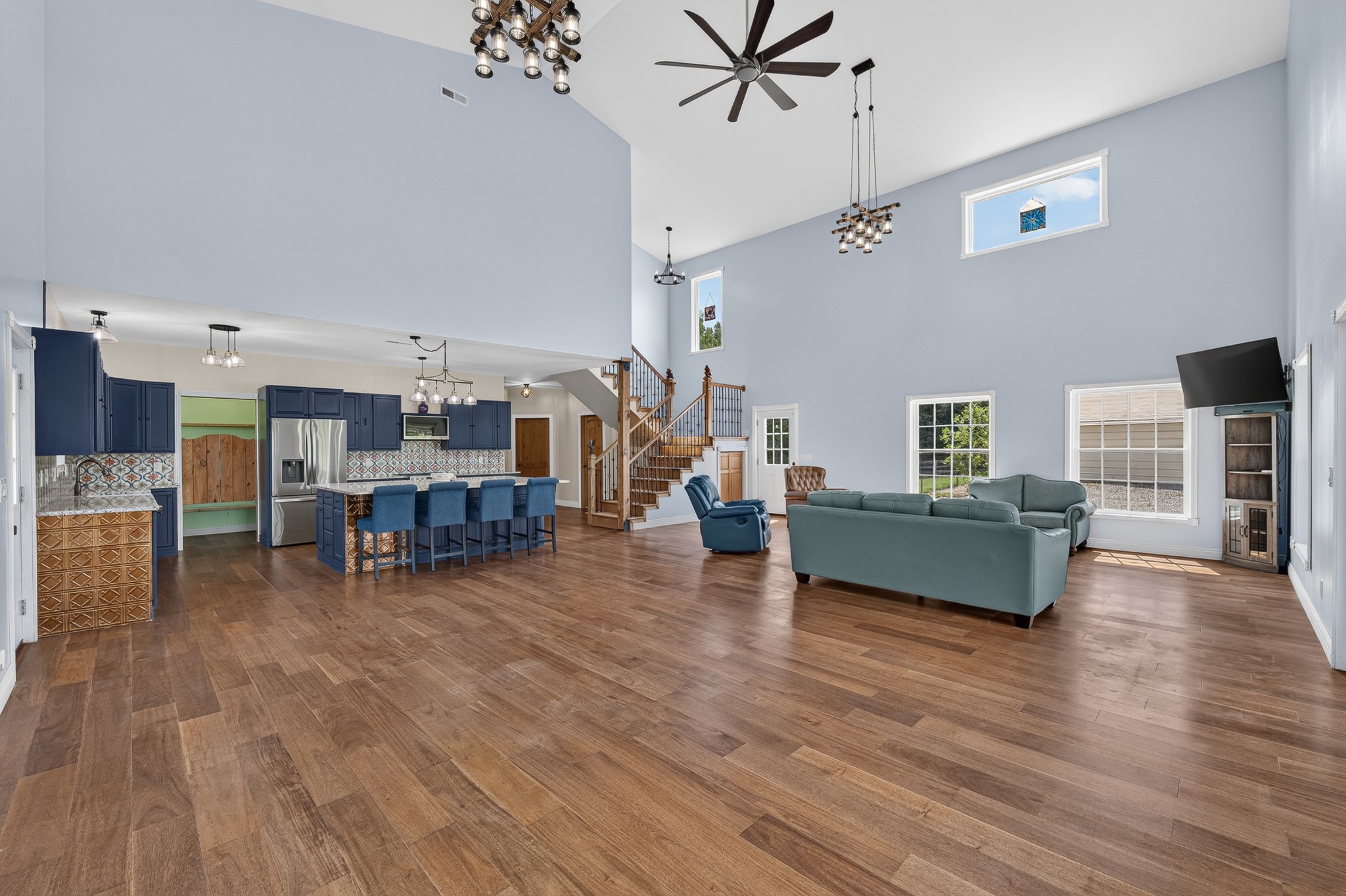 1221 Johnson Branch Rd